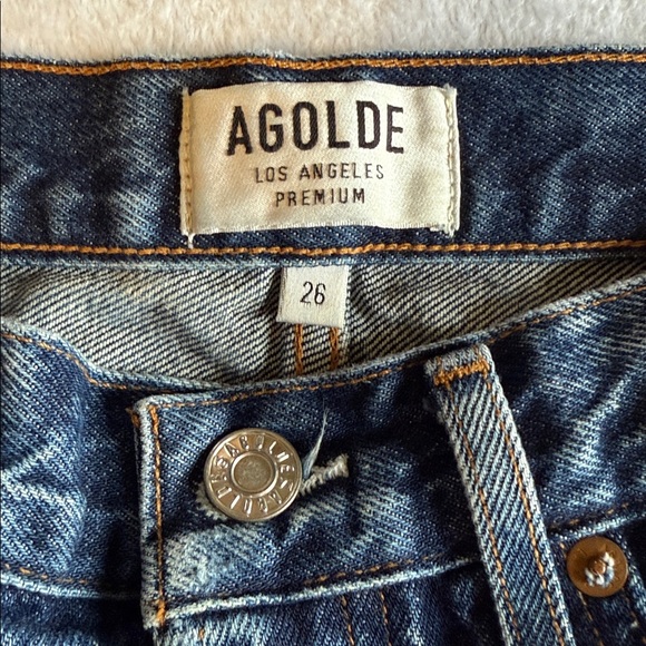 AGOLDE Parker Vintage Cut Off Shorts in Swapmeet - Size 26 - Picture 2 of 6